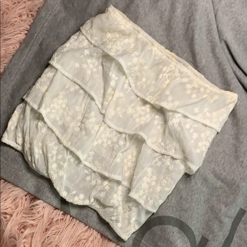 urban‎ outfitters ruffle tube top